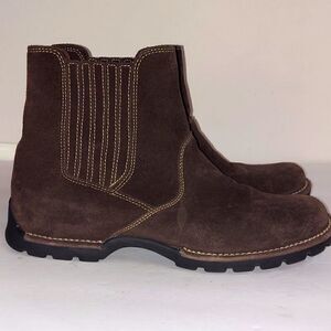 Cole Haan Brown Suede Chelsea Boots Sz 7B